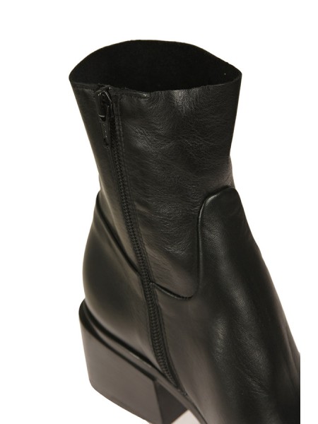 Scarpe Elena Iachi Tronchetto Nero